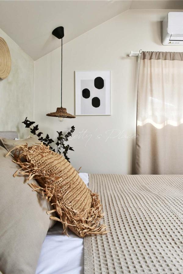 Betty'S Place Zabierzow Ngoại thất bức ảnh